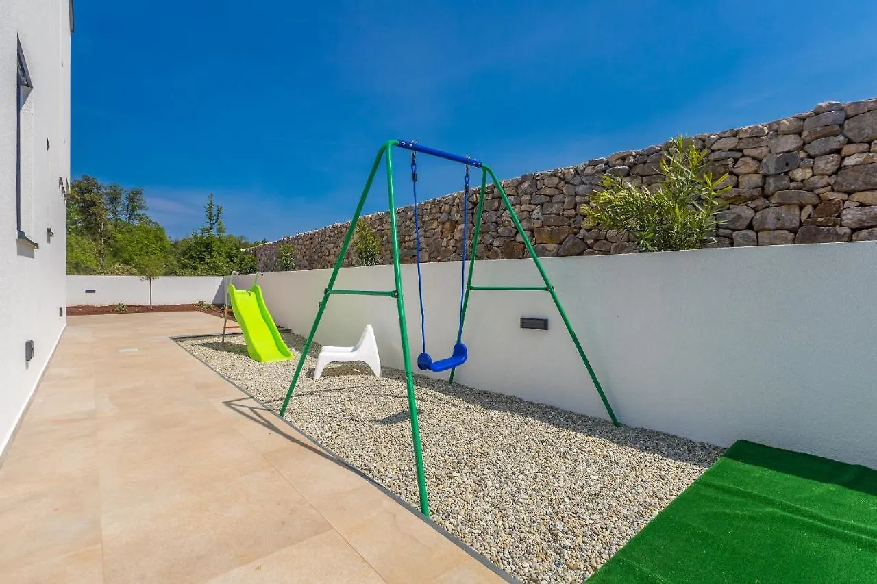Villa Quadra With Heated Pool 0*, Pinezici (Krk) Croatia