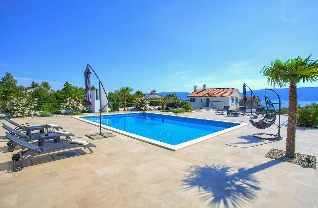 Pinezići Villa Quadra With Heated Pool